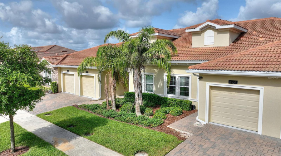 DAVENPORT, Florida 33896, 2 Bedrooms Bedrooms, ,2 BathroomsBathrooms,Residential,For Sale,QUAKER RIDGE LN,MFRS5128780