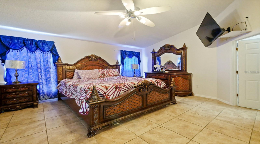 Master Bed