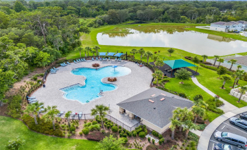 DAVENPORT, Florida 33837, 3 Bedrooms Bedrooms, ,2 BathroomsBathrooms,Residential,For Sale,BERRY,MFRTB8395769