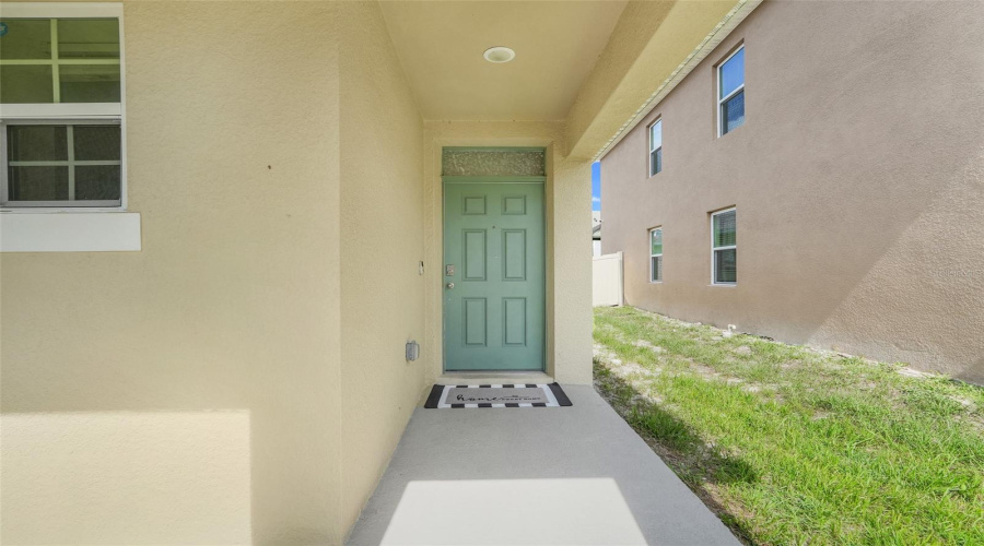 DAVENPORT, Florida 33837, 3 Bedrooms Bedrooms, ,2 BathroomsBathrooms,Residential,For Sale,BERRY,MFRTB8395769