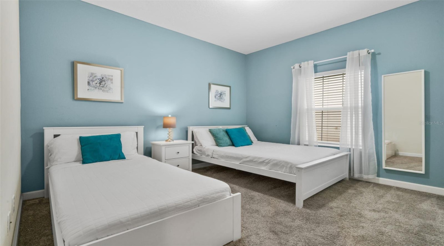 DAVENPORT, Florida 33896, 5 Bedrooms Bedrooms, ,4 BathroomsBathrooms,Residential,For Sale,STINGER,MFRS5128773