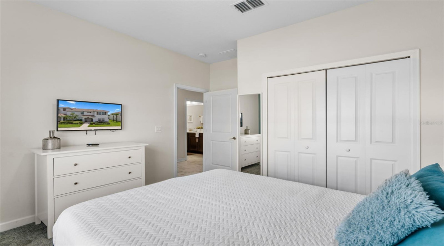 DAVENPORT, Florida 33896, 5 Bedrooms Bedrooms, ,4 BathroomsBathrooms,Residential,For Sale,STINGER,MFRS5128773
