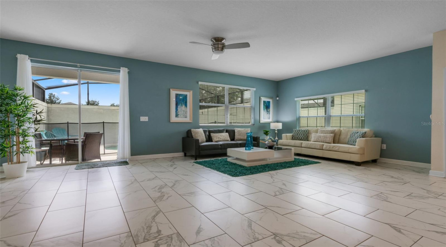 DAVENPORT, Florida 33896, 5 Bedrooms Bedrooms, ,4 BathroomsBathrooms,Residential,For Sale,STINGER,MFRS5128773