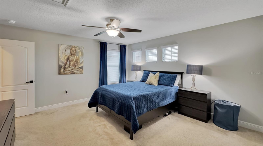 DAVENPORT, Florida 33837, 5 Bedrooms Bedrooms, ,4 BathroomsBathrooms,Residential,For Sale,WHIRLAWAY,MFRS5128736
