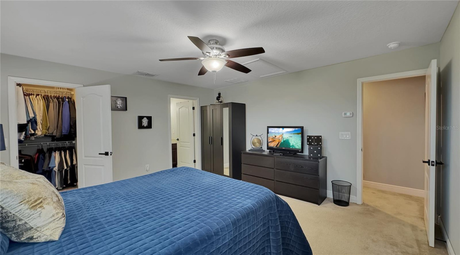 DAVENPORT, Florida 33837, 5 Bedrooms Bedrooms, ,4 BathroomsBathrooms,Residential,For Sale,WHIRLAWAY,MFRS5128736