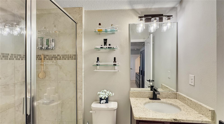 DAVENPORT, Florida 33837, 5 Bedrooms Bedrooms, ,4 BathroomsBathrooms,Residential,For Sale,WHIRLAWAY,MFRS5128736