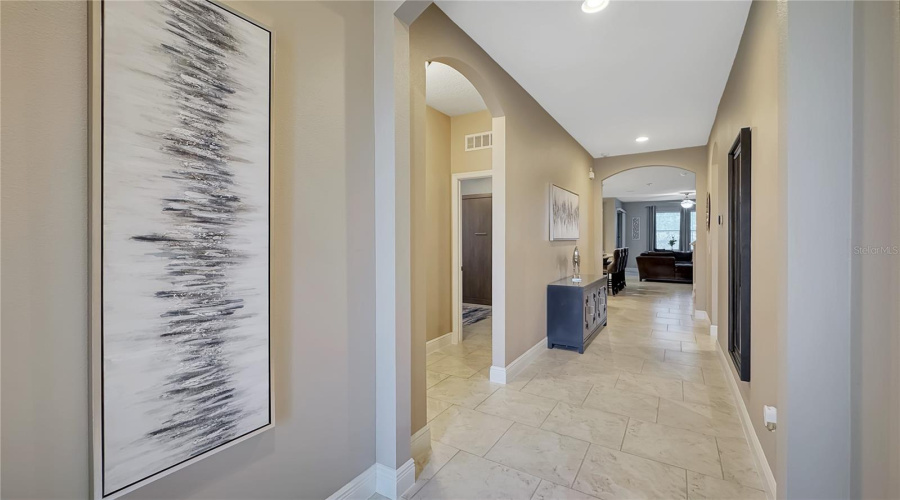 DAVENPORT, Florida 33837, 5 Bedrooms Bedrooms, ,4 BathroomsBathrooms,Residential,For Sale,WHIRLAWAY,MFRS5128736