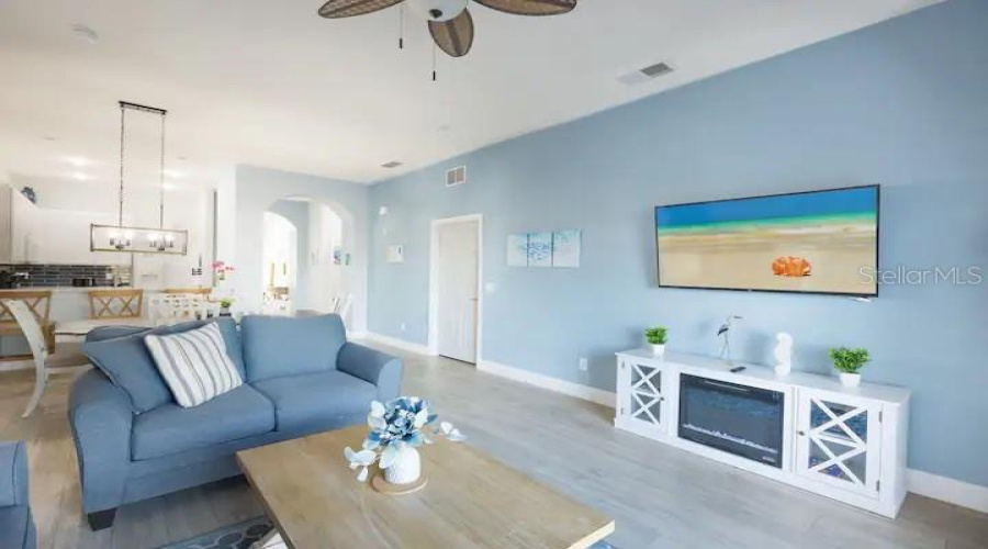 DAVENPORT, Florida 33897, 3 Bedrooms Bedrooms, ,2 BathroomsBathrooms,Residential,For Sale,ANDROS,MFRP4935129