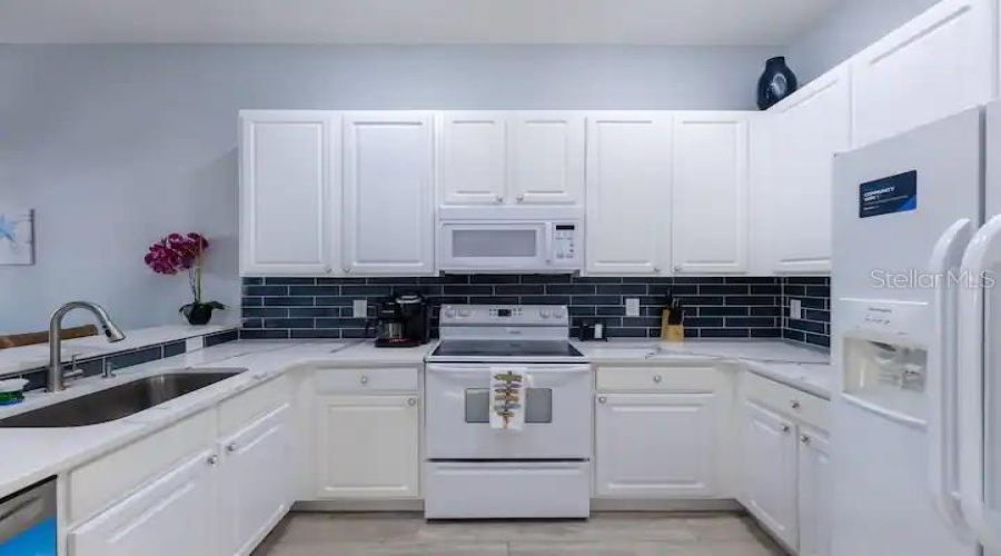 DAVENPORT, Florida 33897, 3 Bedrooms Bedrooms, ,2 BathroomsBathrooms,Residential,For Sale,ANDROS,MFRP4935129