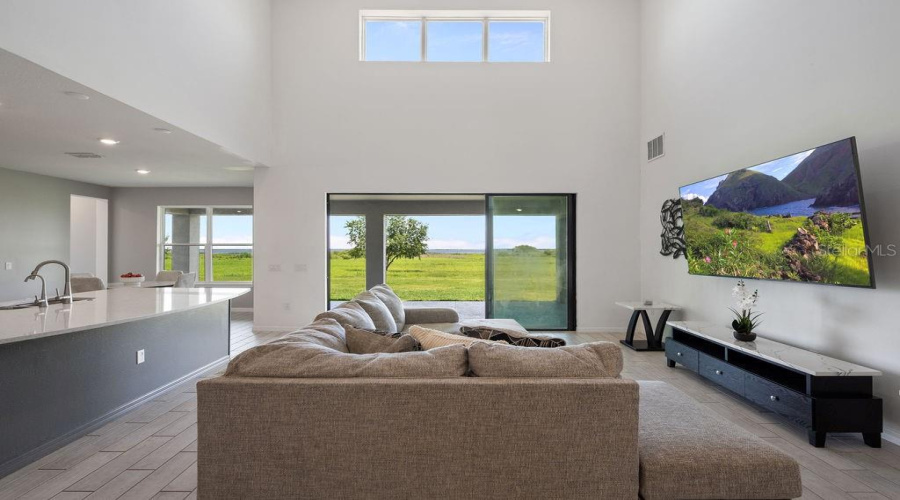 KISSIMMEE, Florida 34746, 6 Bedrooms Bedrooms, ,4 BathroomsBathrooms,Residential,For Sale,GATEWAY,MFRO6316832