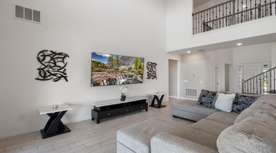 KISSIMMEE, Florida 34746, 6 Bedrooms Bedrooms, ,4 BathroomsBathrooms,Residential,For Sale,GATEWAY,MFRO6316832