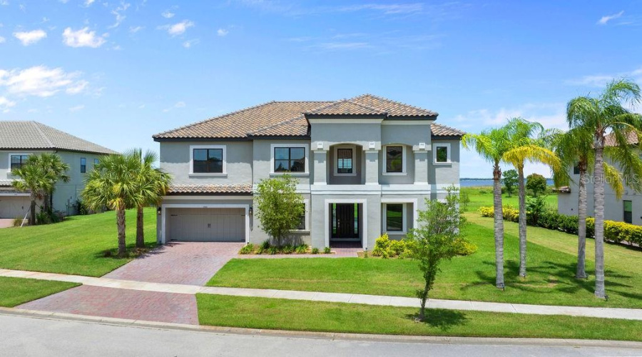 KISSIMMEE, Florida 34746, 6 Bedrooms Bedrooms, ,4 BathroomsBathrooms,Residential,For Sale,GATEWAY,MFRO6316832