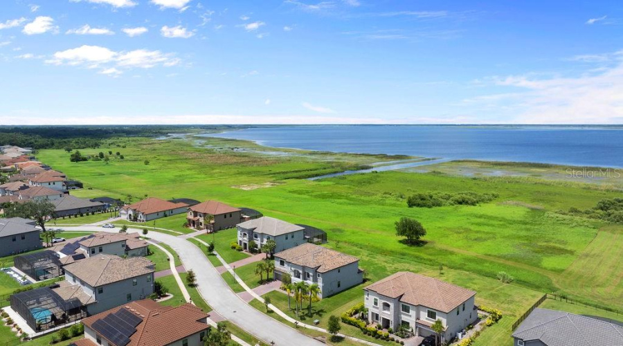 KISSIMMEE, Florida 34746, 6 Bedrooms Bedrooms, ,4 BathroomsBathrooms,Residential,For Sale,GATEWAY,MFRO6316832