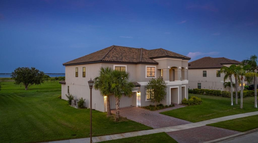 KISSIMMEE, Florida 34746, 6 Bedrooms Bedrooms, ,4 BathroomsBathrooms,Residential,For Sale,GATEWAY,MFRO6316832