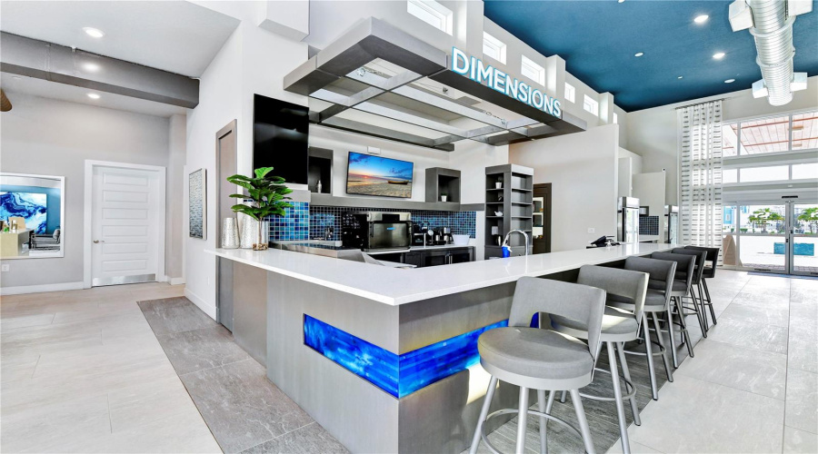 Clubhouse: Resort-style clubhouse