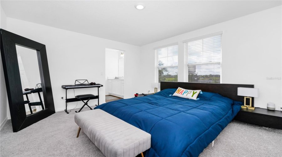 DAVENPORT, Florida 33896, 3 Bedrooms Bedrooms, ,2 BathroomsBathrooms,Residential,For Sale,BENOI,MFRO6317537
