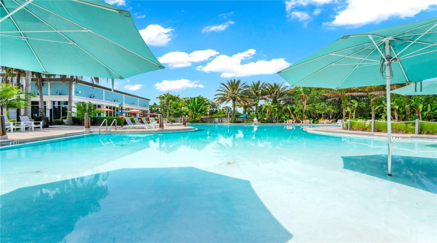 DAVENPORT, Florida 33896, 3 Bedrooms Bedrooms, ,2 BathroomsBathrooms,Residential,For Sale,BENOI,MFRO6317537