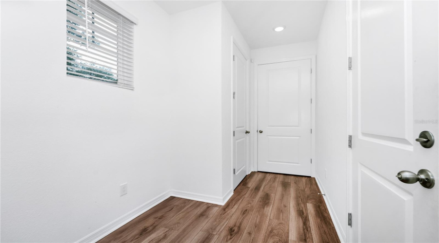 DAVENPORT, Florida 33896, 3 Bedrooms Bedrooms, ,2 BathroomsBathrooms,Residential,For Sale,BENOI,MFRO6317537