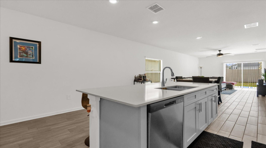 DAVENPORT, Florida 33837, 3 Bedrooms Bedrooms, ,2 BathroomsBathrooms,Residential,For Sale,JETT,MFRO6317042