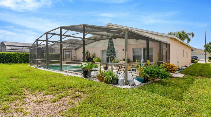KISSIMMEE, Florida 34747, 4 Bedrooms Bedrooms, ,2 BathroomsBathrooms,Residential,For Sale,FAN PALM,MFRO6317015