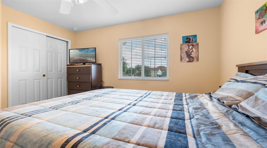 KISSIMMEE, Florida 34747, 3 Bedrooms Bedrooms, ,3 BathroomsBathrooms,Residential,For Sale,LONG ISLAND,0,MFRO6316893