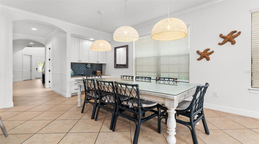 REUNION, Florida 34747, 5 Bedrooms Bedrooms, ,4 BathroomsBathrooms,Residential,For Sale,CASTLE PINES,0,MFRO6317053