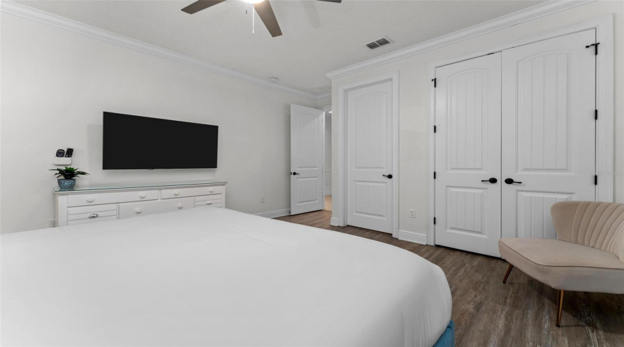 REUNION, Florida 34747, 5 Bedrooms Bedrooms, ,4 BathroomsBathrooms,Residential,For Sale,CASTLE PINES,0,MFRO6317053