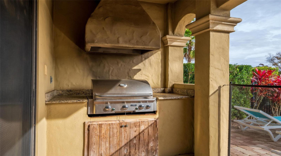 REUNION, Florida 34747, 5 Bedrooms Bedrooms, ,4 BathroomsBathrooms,Residential,For Sale,CASTLE PINES,0,MFRO6317053