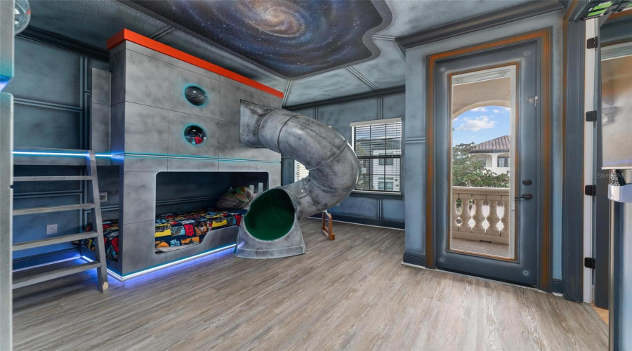 REUNION, Florida 34747, 5 Bedrooms Bedrooms, ,4 BathroomsBathrooms,Residential,For Sale,CASTLE PINES,0,MFRO6317053