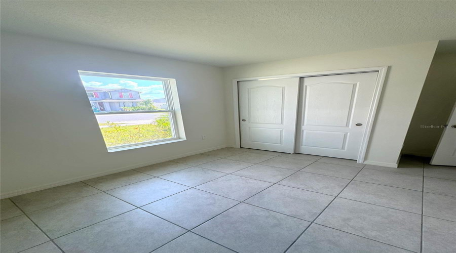 DAVENPORT, Florida 33896, 4 Bedrooms Bedrooms, ,2 BathroomsBathrooms,Residential,For Sale,VENICE,MFRO6317184