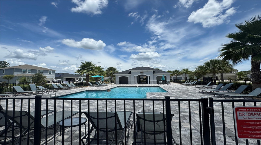 DAVENPORT, Florida 33896, 4 Bedrooms Bedrooms, ,2 BathroomsBathrooms,Residential,For Sale,VENICE,MFRO6317184