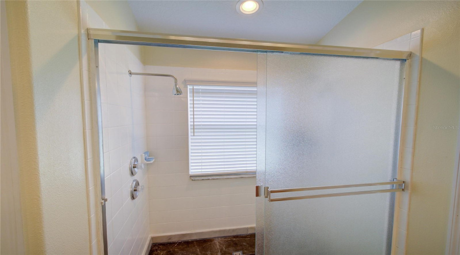 DAVENPORT, Florida 33897, 3 Bedrooms Bedrooms, ,3 BathroomsBathrooms,Residential,For Sale,OLD BRIDGE,0,MFRO6317241