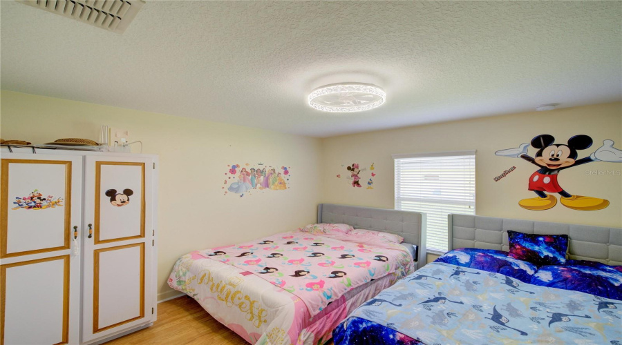 DAVENPORT, Florida 33897, 3 Bedrooms Bedrooms, ,3 BathroomsBathrooms,Residential,For Sale,OLD BRIDGE,0,MFRO6317241