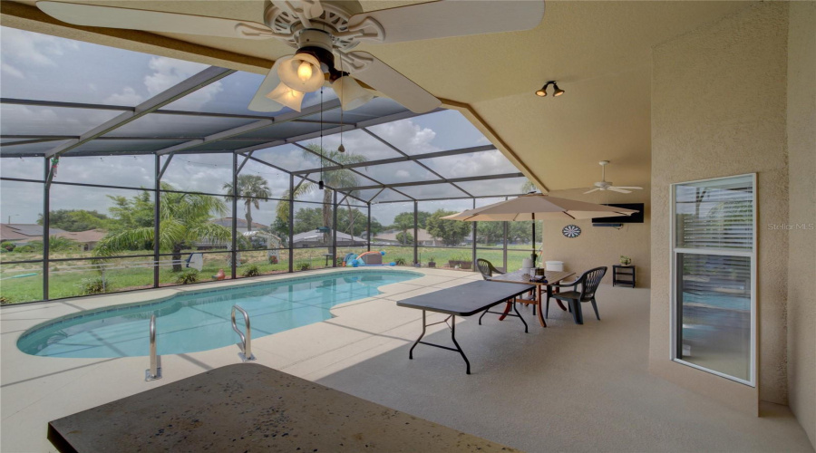 DAVENPORT, Florida 33897, 3 Bedrooms Bedrooms, ,3 BathroomsBathrooms,Residential,For Sale,OLD BRIDGE,0,MFRO6317241