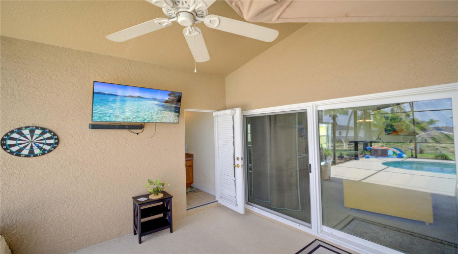 DAVENPORT, Florida 33897, 3 Bedrooms Bedrooms, ,3 BathroomsBathrooms,Residential,For Sale,OLD BRIDGE,0,MFRO6317241