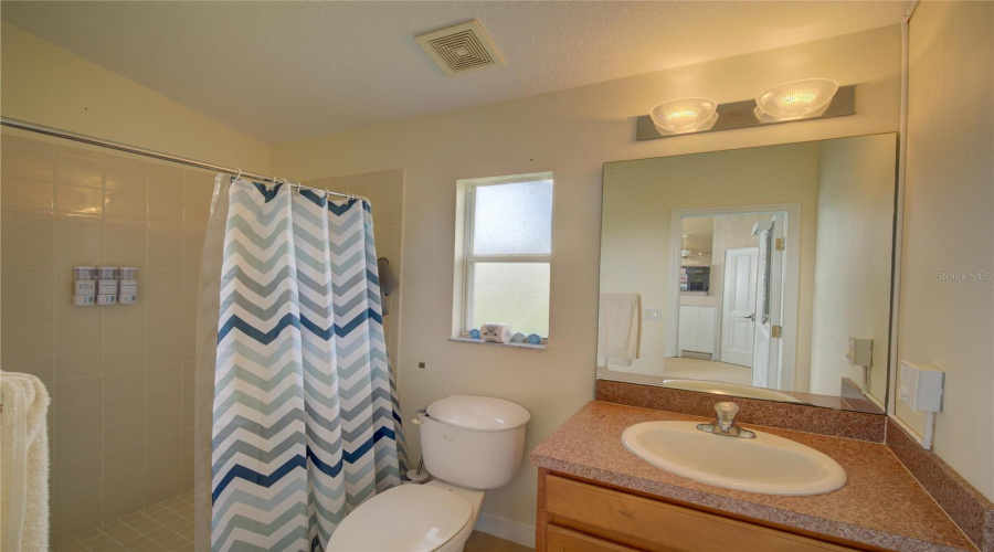 DAVENPORT, Florida 33897, 3 Bedrooms Bedrooms, ,3 BathroomsBathrooms,Residential,For Sale,OLD BRIDGE,0,MFRO6317241