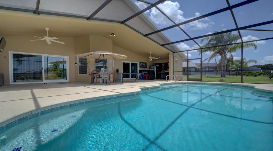 DAVENPORT, Florida 33897, 3 Bedrooms Bedrooms, ,3 BathroomsBathrooms,Residential,For Sale,OLD BRIDGE,0,MFRO6317241
