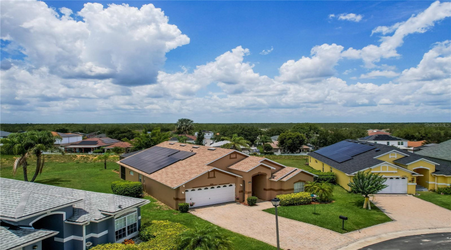 DAVENPORT, Florida 33897, 3 Bedrooms Bedrooms, ,3 BathroomsBathrooms,Residential,For Sale,OLD BRIDGE,0,MFRO6317241