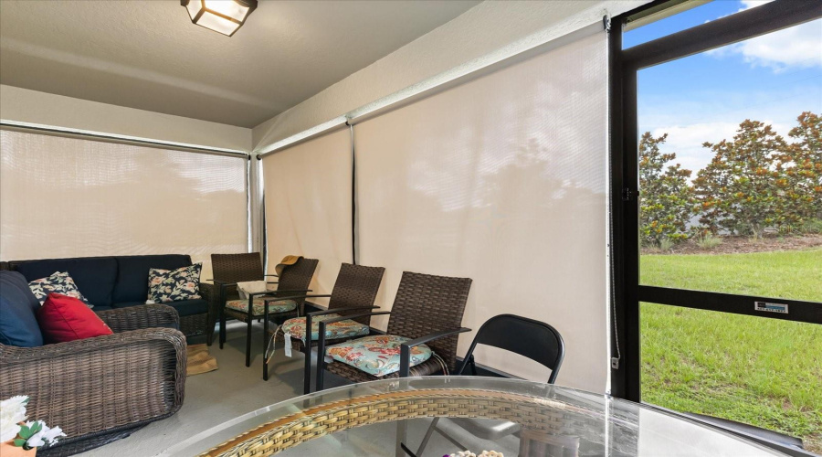 KISSIMMEE, Florida 34746, 4 Bedrooms Bedrooms, ,2 BathroomsBathrooms,Residential,For Sale,CASA DEL REY,0,MFRG5098200