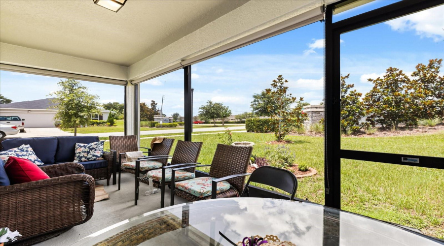 KISSIMMEE, Florida 34746, 4 Bedrooms Bedrooms, ,2 BathroomsBathrooms,Residential,For Sale,CASA DEL REY,0,MFRG5098200