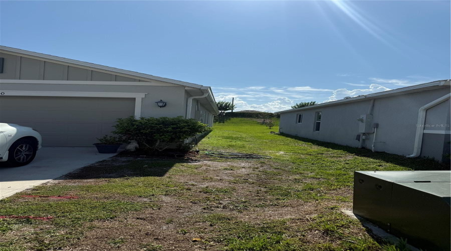 KISSIMMEE, Florida 34746, 4 Bedrooms Bedrooms, ,2 BathroomsBathrooms,Residential,For Sale,CASA DEL REY,MFRG5098200