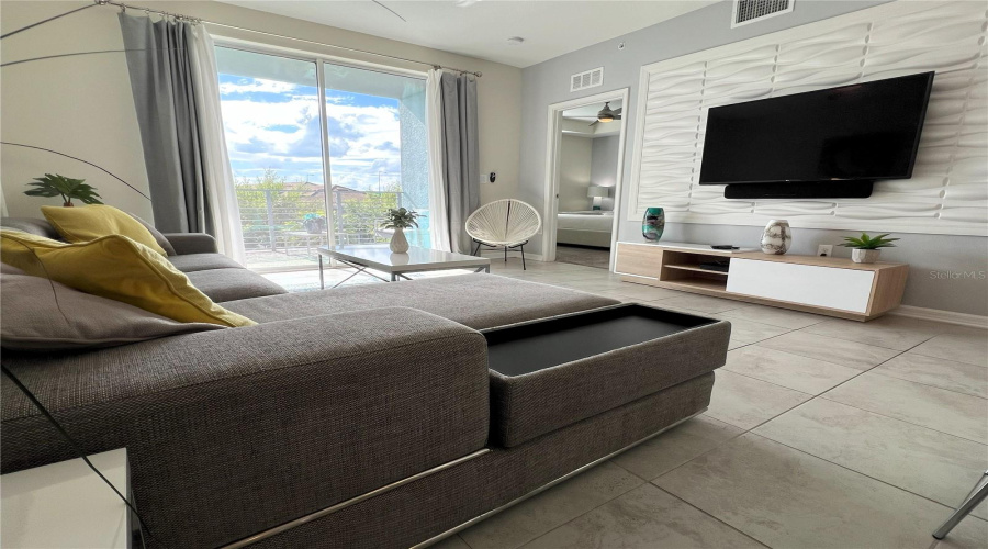 KISSIMMEE, Florida 34746, 2 Bedrooms Bedrooms, ,2 BathroomsBathrooms,Residential,For Sale,CLOCK TOWER,MFRO6317559