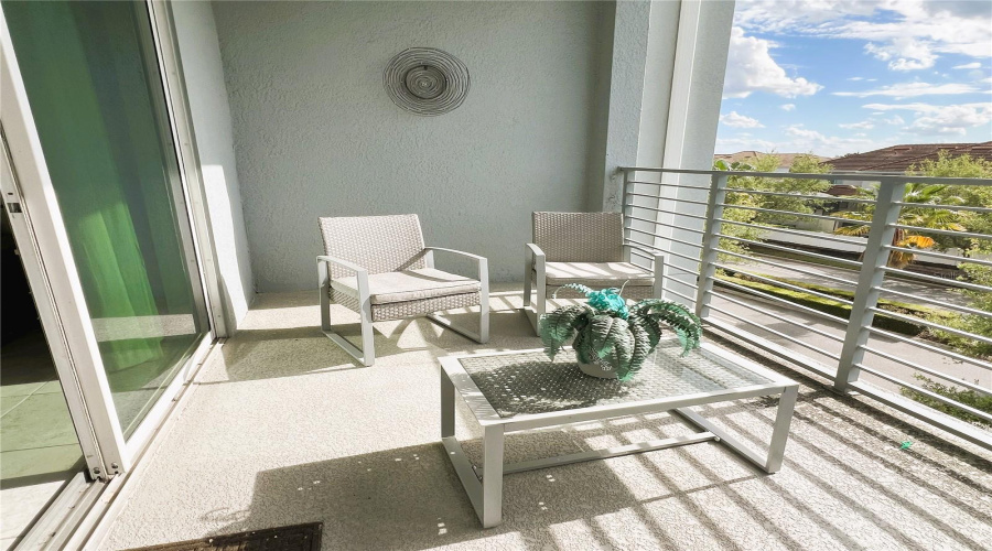 KISSIMMEE, Florida 34746, 2 Bedrooms Bedrooms, ,2 BathroomsBathrooms,Residential,For Sale,CLOCK TOWER,MFRO6317559