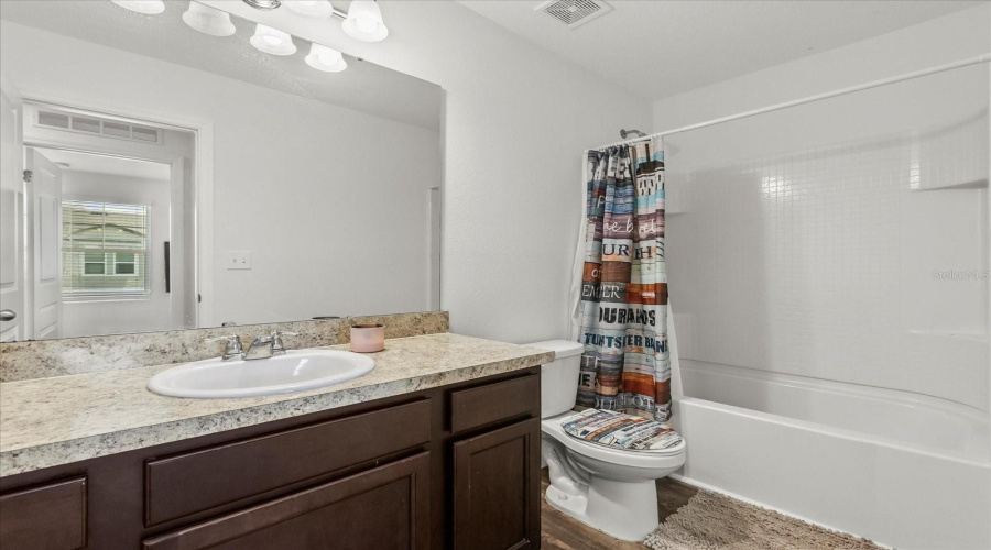 DAVENPORT, Florida 33837, 3 Bedrooms Bedrooms, ,2 BathroomsBathrooms,Residential,For Sale,GRANDIN,MFRO6317485