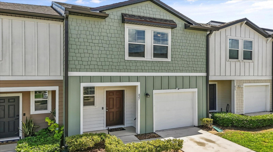 DAVENPORT, Florida 33837, 3 Bedrooms Bedrooms, ,2 BathroomsBathrooms,Residential,For Sale,GRANDIN,MFRO6317485