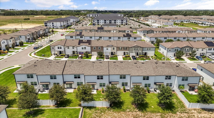 DAVENPORT, Florida 33837, 3 Bedrooms Bedrooms, ,2 BathroomsBathrooms,Residential,For Sale,GRANDIN,MFRO6317485