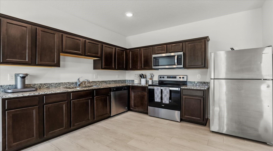 DAVENPORT, Florida 33837, 3 Bedrooms Bedrooms, ,2 BathroomsBathrooms,Residential,For Sale,GRANDIN,MFRO6317485
