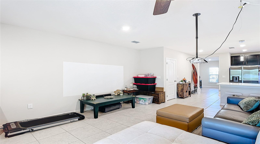 KISSIMMEE, Florida 34746, 3 Bedrooms Bedrooms, ,2 BathroomsBathrooms,Residential,For Sale,CORAL CASTLE,MFRS5128664