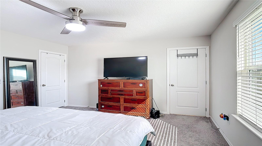 KISSIMMEE, Florida 34746, 3 Bedrooms Bedrooms, ,2 BathroomsBathrooms,Residential,For Sale,CORAL CASTLE,MFRS5128664