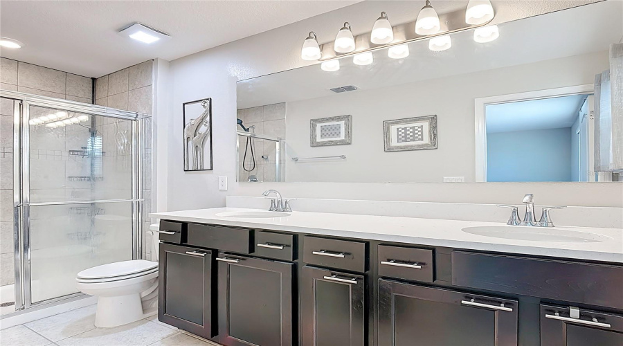 KISSIMMEE, Florida 34746, 3 Bedrooms Bedrooms, ,2 BathroomsBathrooms,Residential,For Sale,CORAL CASTLE,MFRS5128664